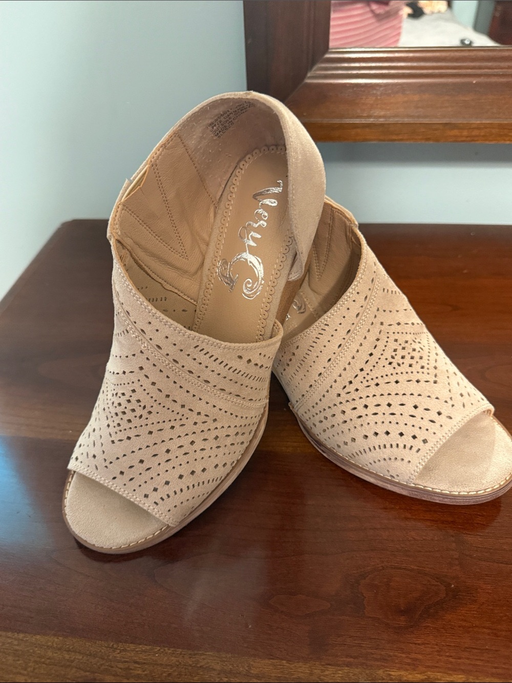 Very G Blush Laser-Cut Open-Toe Slip-On Mules